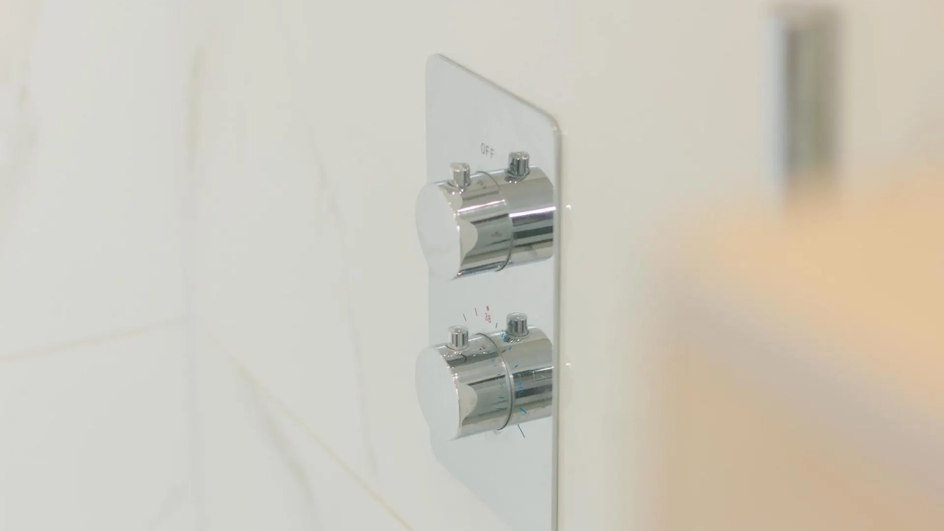 Shiny Singapore Room - Homestay - Doppelzimmer Mit Gemeinschaftsbad Cologne