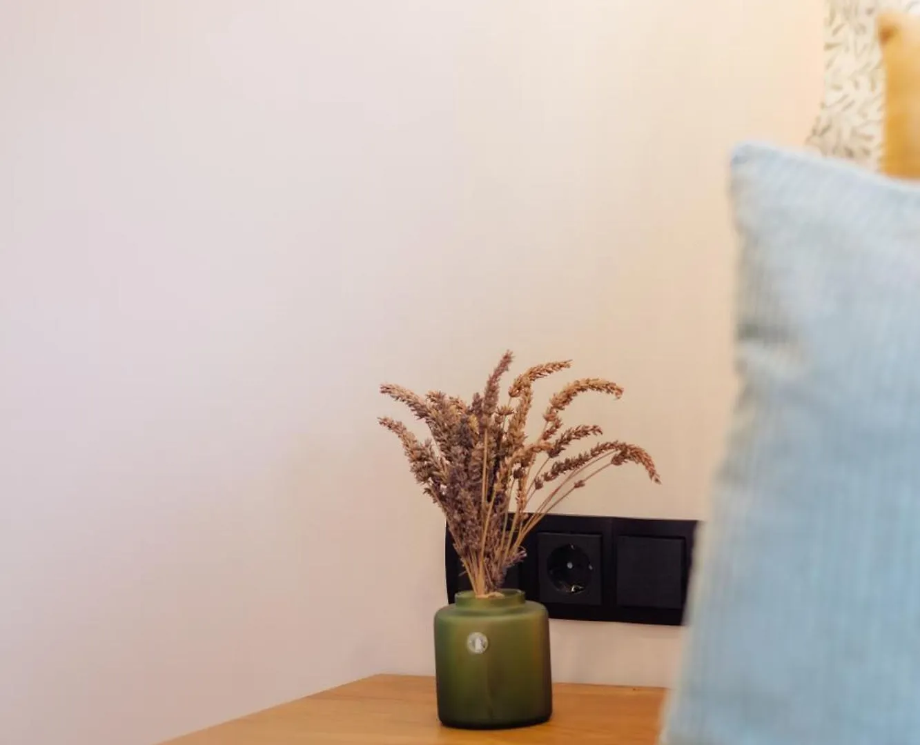 Shiny Singapore Room - Homestay - Doppelzimmer Mit Gemeinschaftsbad Cologne Guest house